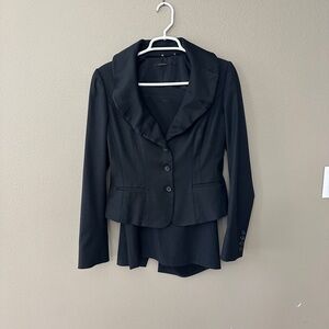 Elie Tahari Elegant Black Suit Jacket